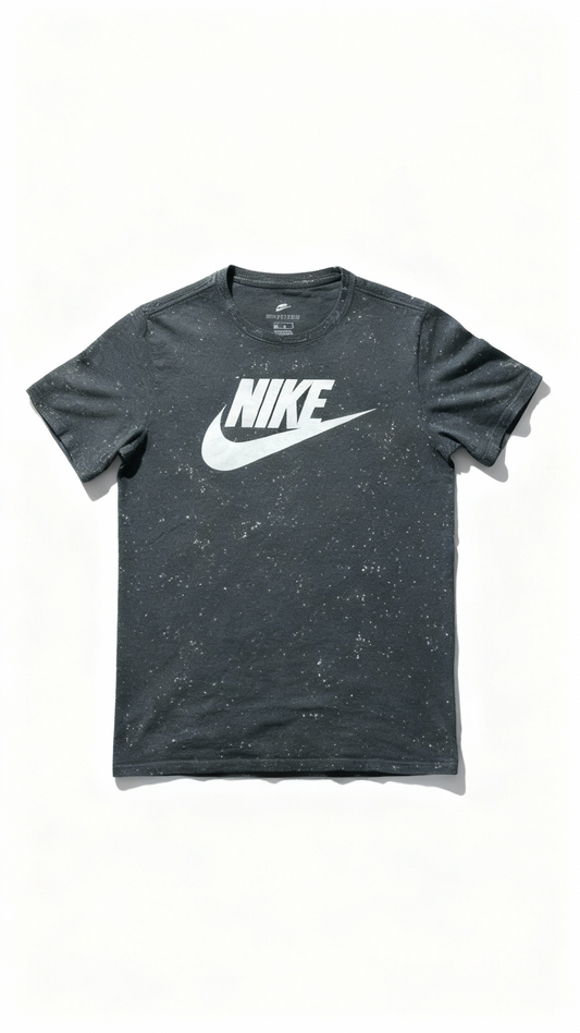 Maglietta Nike stile "rovinato"